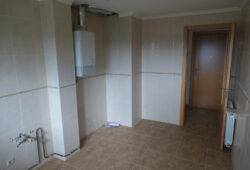 Apartamento de 2 dormitorios, Avda. de Lugo-Monterroso