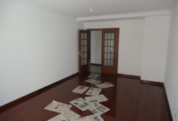 Piso de 4 dormitorios, Pintor López Guntín